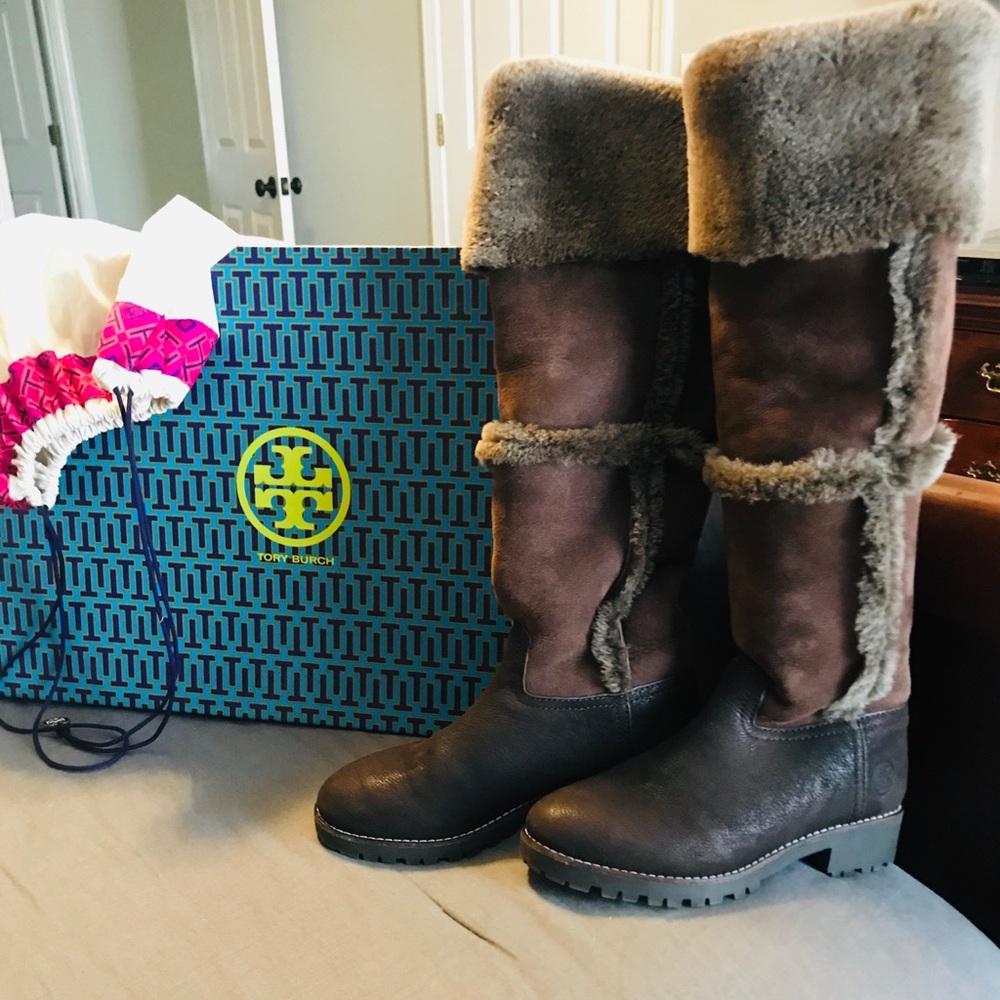 Tori Burch Talouse High Shearling Boots, Size 8.